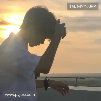 幸榕玫